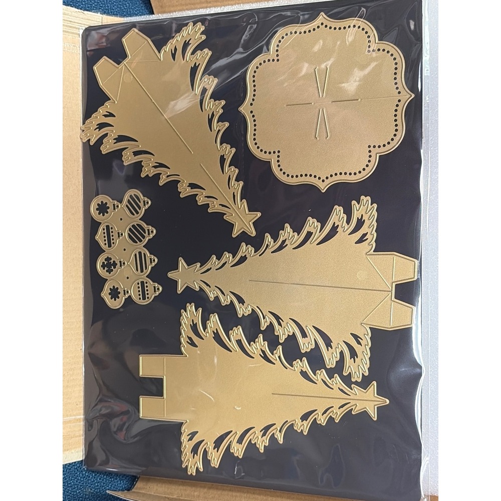 Anna Griffin Christmas Tree Pop Up Dies AG-1149H Holiday Card Making Set NEW